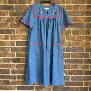 Go Softly Patio Dress Sz S Blue Embroidered Chambray House Mumu Flowers Pockets